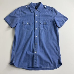 GAP Button Up Shirt Light Blue Short Sleeve Size Medium Men's Casual - Picture 1 of 6