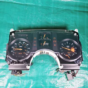 1984 1988 Pontiac Fiero 2.5 85 MPH Instrument Cluster 25077762 Tach Gauge - Picture 1 of 12