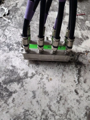 8 Way Spitter Swim Satalite Cable  Wire/ Connectors Included - Image 1 of 3