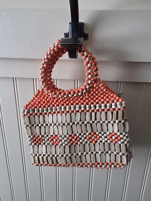 Urban Outfitters, бисером Дамская сумка с круглыми ручками - оранжевый и бежевый узор - Изображение 1 из 4