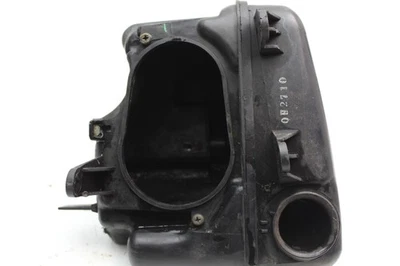 SUZUKI VS800GL INTRUDER 2001 (#491) CAJA DE AIRE TRASERA FILTRO DE ADMISIÓN DE AIRE CAJA DE CARCASA Foto 1 de 4