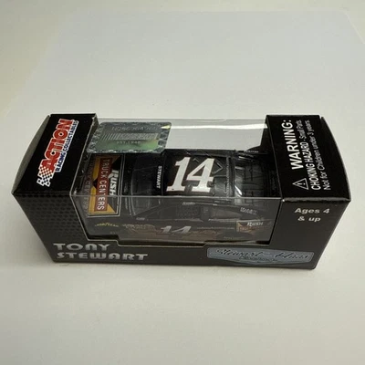 Tony Stewart 2014 Rush Truck Centers 1/64 diecast Foto 1 de 4