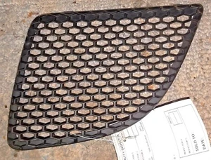 04 05 06 07 08 PONTIAC GRAND PRIX OEM LH Driver Grille Black Moulded grill - Picture 1 of 2