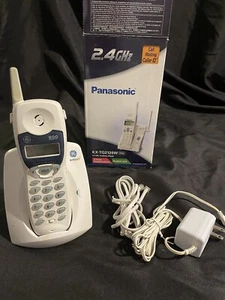 Panasonic KX-TG2120W Phone New 2.4ghz Cordless Phone, 10 Station Phonebook - Picture 1 of 18