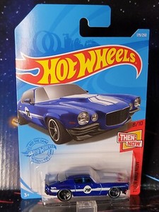 auto hot wheels azul
