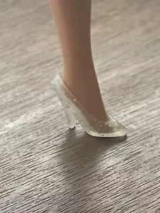 Scarpa singola vintage Barbie glitter trasparente tacco alto traslucido pompa scintillante - Foto 1 di 4