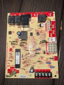 White Rodgers EMERSON 50A66-843 Furnace Control Circuit Board 150-0993 - Picture 1 of 2