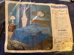 Vintage 1970er BLAU CRUSHED VELVET Typ TAGESDECKE MIT FRANSEN - volle Größe USA - neuwertig - Bild 1 von 6