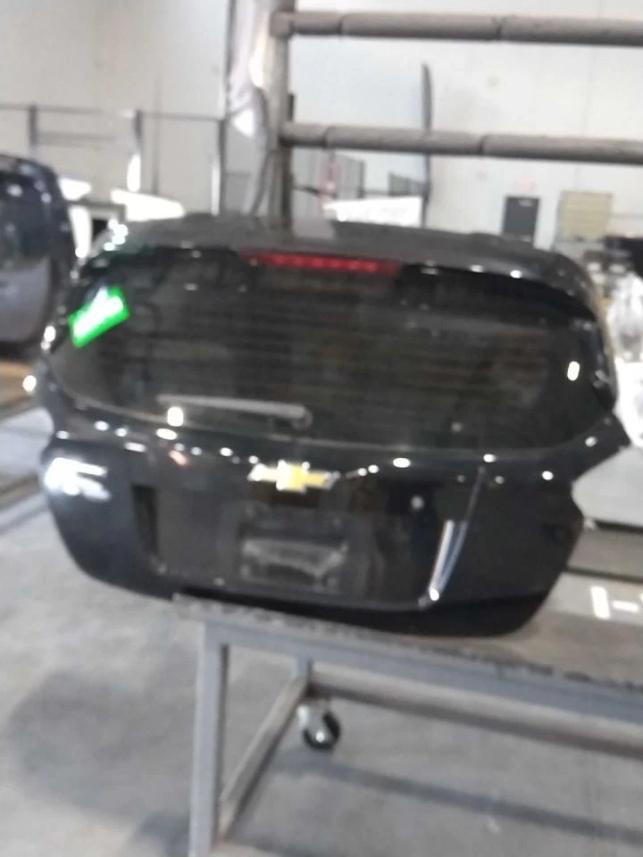 Maletero/portón trasero compatible con 16-22 SPARK 499129 Foto 1 de 1