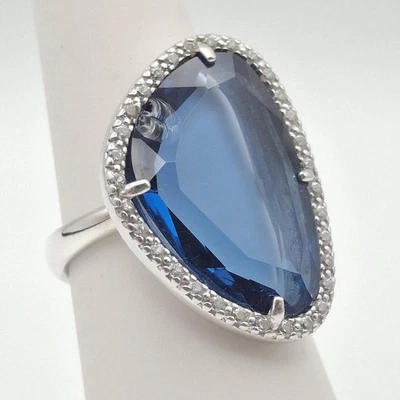 Cóctel grande asimétrico de plata de ley 925 azul oscuro y circonita cúbica (CP4008244) Foto 1 de 4