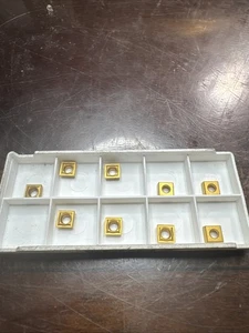 Seco SCGX 060204-P2 | Neue Hartmetalleinsätze | 91178 | Grade T300D | 9 Stück (F07) - Bild 1 von 2