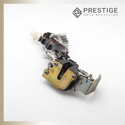 1993-1995 TOYOTA 4RUNNER Door Lock Latch Actuator Rear Right 69330-35060 OEM - Image 1 of 4