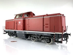CR148 - MARKLIN 1 5772 - LOCOMOTORA DIESEL MANIOBRAS DB BR 212 225-7 - TOP! - Imagen 1 de 8