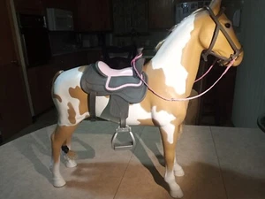 BATTAT PALOMINO OUR GENERATION CREME AND TAN HORSE, 20” - Picture 1 of 6