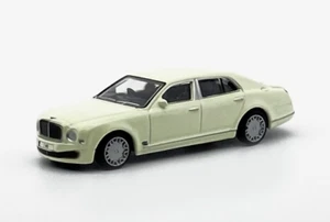 OXFORD FOR BENTLEY MULSANNE WHITE 1/76 DIECAST MODEL TRUCK - Picture 1 of 7
