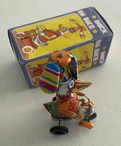 Duck on Bike Wind up toy made in China pre 1970 8 ’x 4 Original box included - Picture 1 of 3