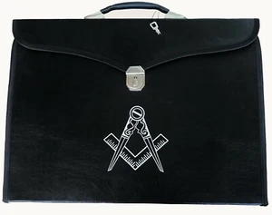 Regalos masónicos maestro albañil provincial delantal y cuello de cadena estuche/bolso y brújula - Imagen 1 de 6