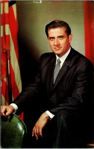 Larry Hogan candidate for U.S. Congress signed MARYLAND CHROME POSTCARD D5 - Picture 1 of 2