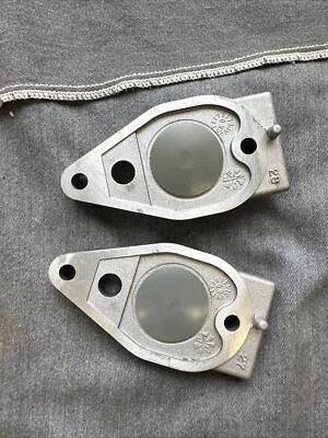 Respiradores basculantes de culata Harley Davidson Twin Cam Touring Dyna y Softail Foto 1 de 4