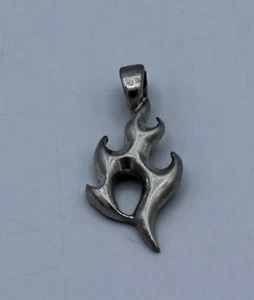 Ciondolo magma vintage 2002 spirito alchimia peltro inglese senza collana - Foto 1 di 3