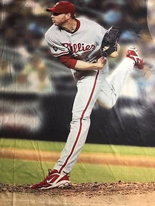 BRAND NEW ROY HALLADAY PHILADELPHIA PHILLIES THREE60 PICTURE BLACK YOUTH T SHIRT - Picture 1 of 7