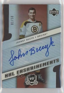 2006-07 Upper Deck The Cup NHL Enshrinements /50 Johnny Bucyk #E-JB Auto HOF - Foto 1 di 3