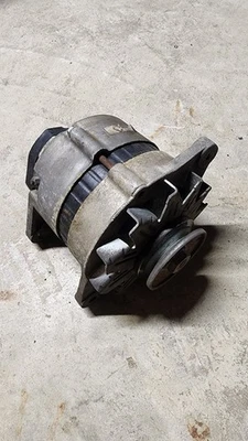 1977 Datsun 280Z OEM Hitachi Alternator LT150-21 - Image 1 of 4