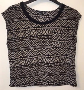 FOREVER 21 SLEEVELESS BLOUSE BEIGE/BLACK AZTEC PRINT REGULAR WOMEN'S MEDIUM - Picture 1 of 3
