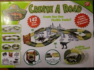 Dinosaur Toys,153pcs Create A Dinosaur World Road Race,Flexible Track Green - Picture 1 of 4