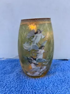 Angels Christmas Light. Plug in. 4"x4"x5.5" - Picture 1 of 1