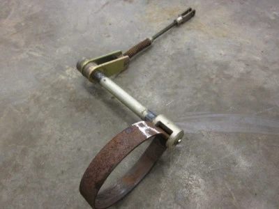 Banda de freno de estacionamiento derecha cortacésped de giro cero John Deere 737 757 777 797 TCU15889 Foto 1 de 2