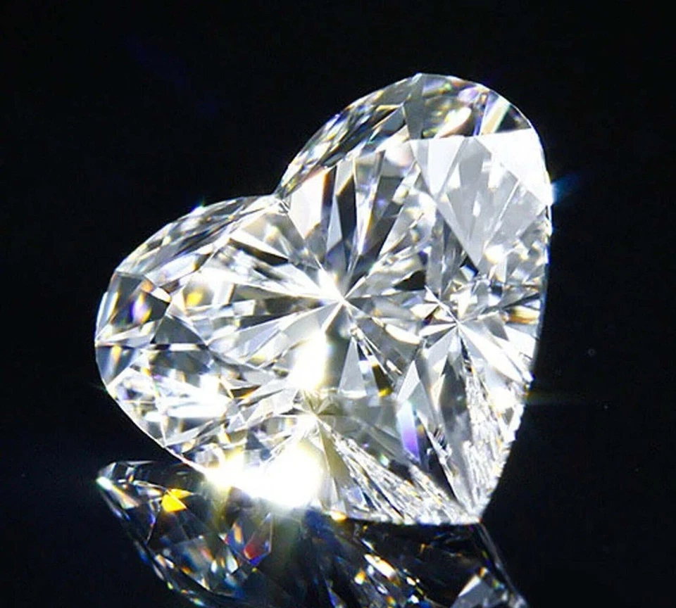 5.3 Ct Heart Cut Lab Grown Diamond D/FL Clarity CVD Certified Loose Stone 5NSO - Image 1 of 3