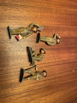 Винтажный Barclay Boy Scout Saluting ~ Flag Man Fire Starter Hiker - Изображение 1 из 4