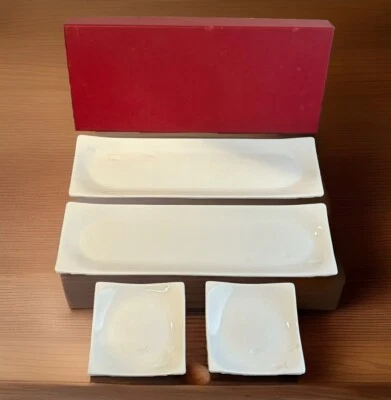 Caixa e barril - Sushi para 4 - Porção e molho de porcelana branca - 8 peças. conjunto - Imagem 1 de 4