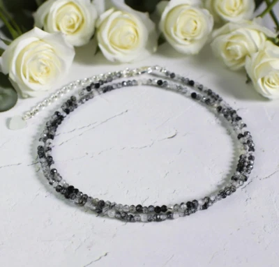 Gargantilla delicada con cuentas de piedras preciosas de cristal de 2 mm de cuarzo rutilado de turmalina Foto 1 de 4