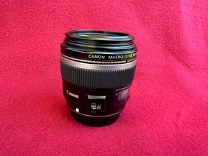Canon Zoom Lens EF-S 60mm f/2.8