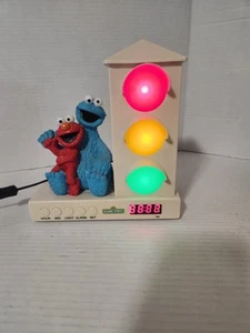 Sesame Street Workshop Clock And Alarm Stop Light Elmo Cookie Monster - Picture 1 of 9