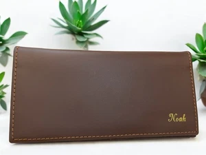 Men’s Custom Leather Wallet – Personalized Name ‘Noah’ – RFID & Gift-Ready - Picture 1 of 4