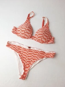 Missoni Mare two-piece orange knitted zigzag chevron swimsuit swimwear bikini - Imagen 1 de 8