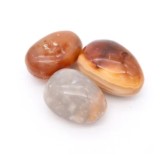 Letter Agate 3x Tumbled Stones 25x35mm - Picture 1 of 2