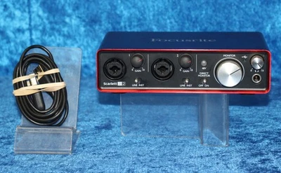 Focusrite Scarlett 2i2 2da generación 2 entradas 2 salidas interfaz de audio USB 24 bits/192 kHz rojo Foto 1 de 4