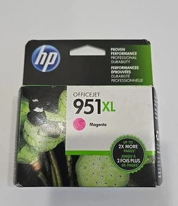 Genuine HP Printer Cartridge 951XL Magenta - New Expires December 2017 - Picture 1 of 7
