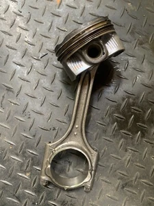 Volvo 1.5 T3 150bhp Petrol Single Piston With Conrod V40 V60 S60 B4154T4 ‘16-‘19 - Picture 1 of 7