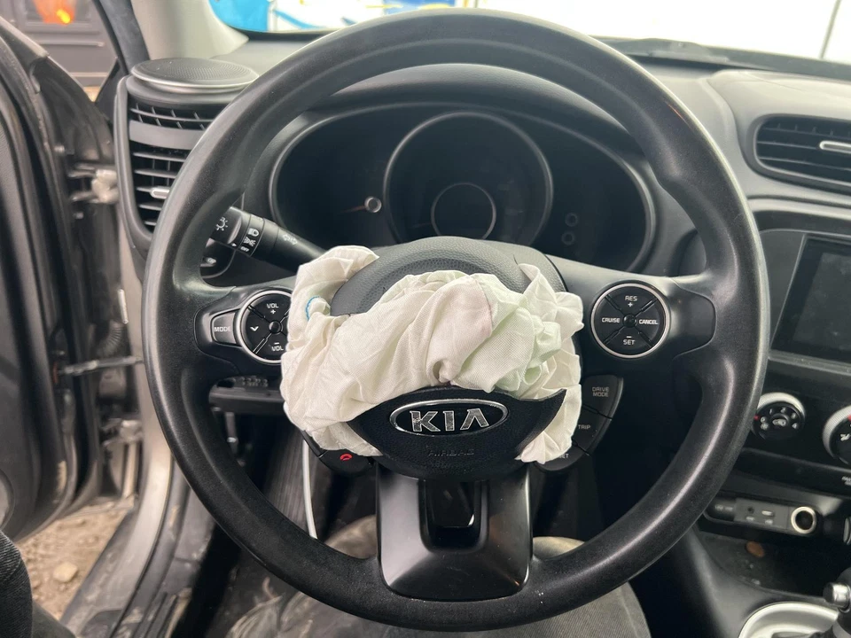 Volante usado se adapta a: Kia Soul Grade A 2017 Foto 1 de 4