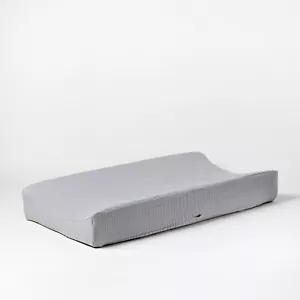 West Elm Pottery Barn Kids Matelasse Organic Changing Pad Cover One Size, GRAY - Picture 1 of 7