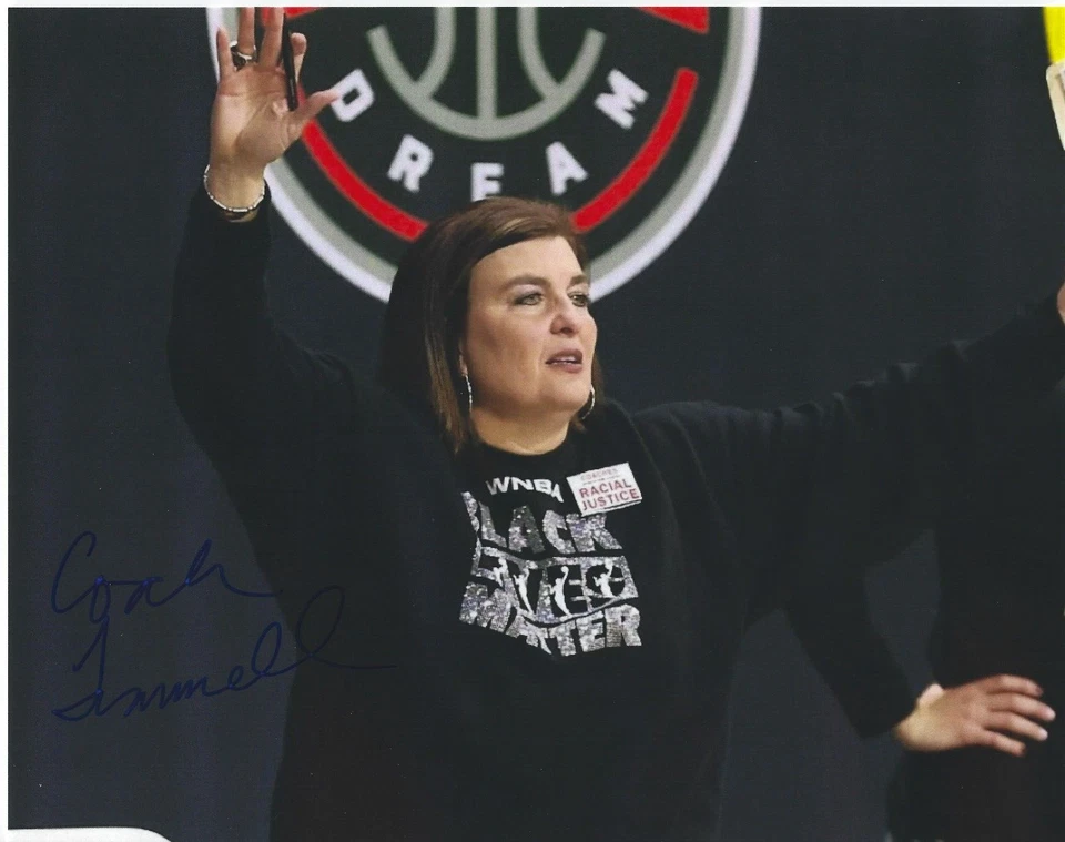 LATRICIA TRAMMELL Signed 8 x 10 Photo WNBA Basketball DALLAS WINGS Coach - Image 1 of 1