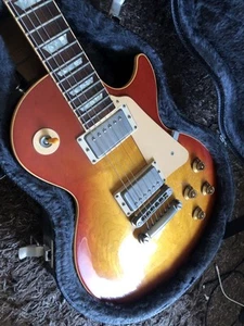 Gibson Sunburst Electric Guitar 2002 USA Made Hard Case - Picture 1 of 8