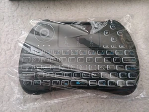 Backlit Version H9+ Mini Keyboard,2.4GHz Wireless Mini Handheld Smart TV Remote - Picture 1 of 4