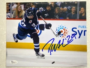 PATRIK LAINE AUTOGRAPHED 8x10 2016/17 NHL Rookie Year Winnipeg Jets JSA COA - Picture 1 of 5