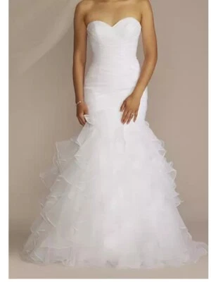 Davids Bridal WG3832 Gown Organza Mermaid Wedding Dress White Size 10 - Image 1 of 2
